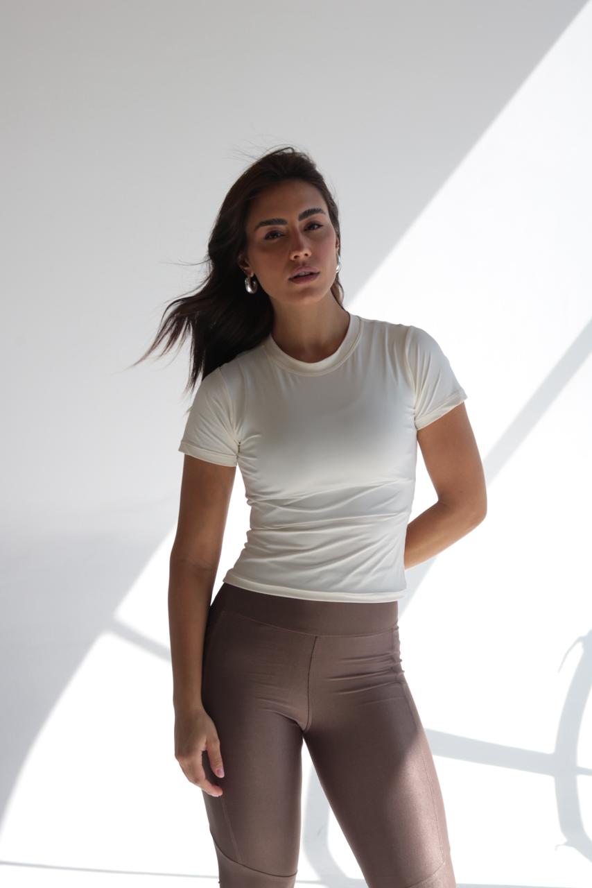 Blusa Malu Aura Fit Essential 🤍✨
