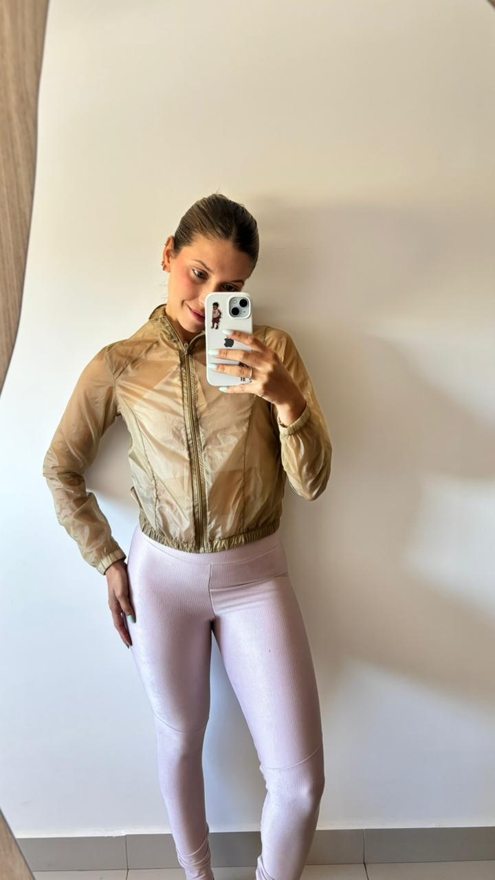 Corta-Vento Aura Fit  ✨