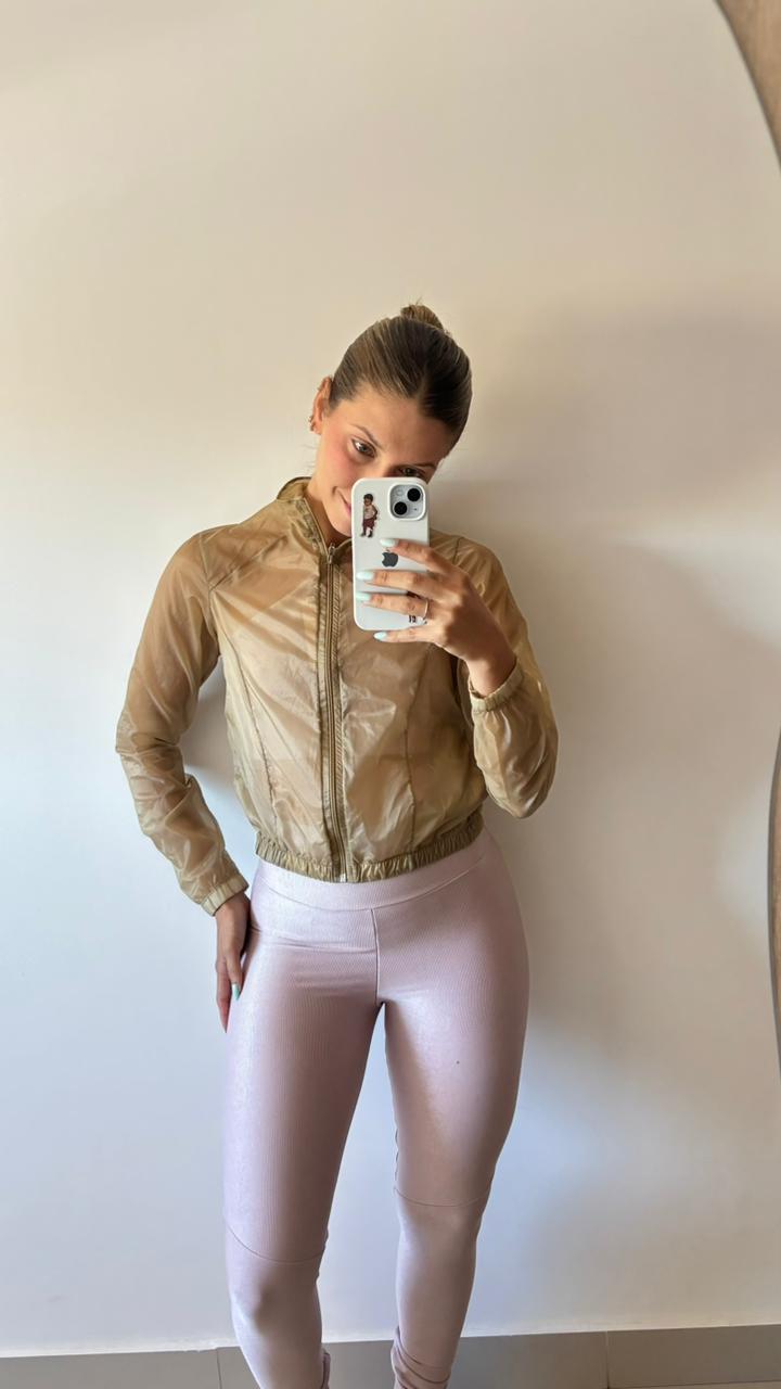 Corta-Vento Aura Fit  ✨